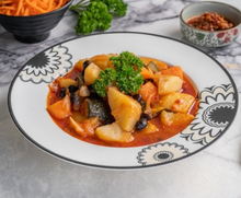 Load image into Gallery viewer, Asaro (Vegetable Banquet)
